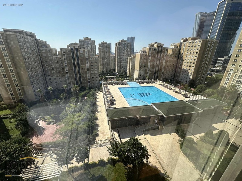 UPHİLL TOWERS'DA 2+1 SATILIK BOŞ DAİRE